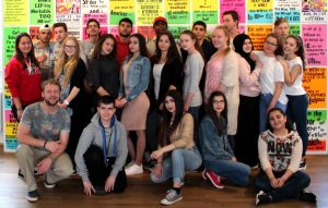 2016_Profil_Kunst_und_Medien_Klassenfoto